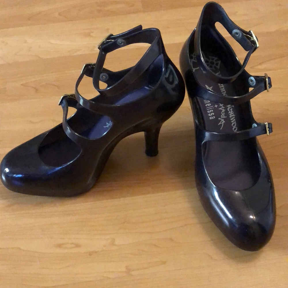 - Unique Melissa PVC Purple Shoes 👠 Normal Wear & GREAT Condition!